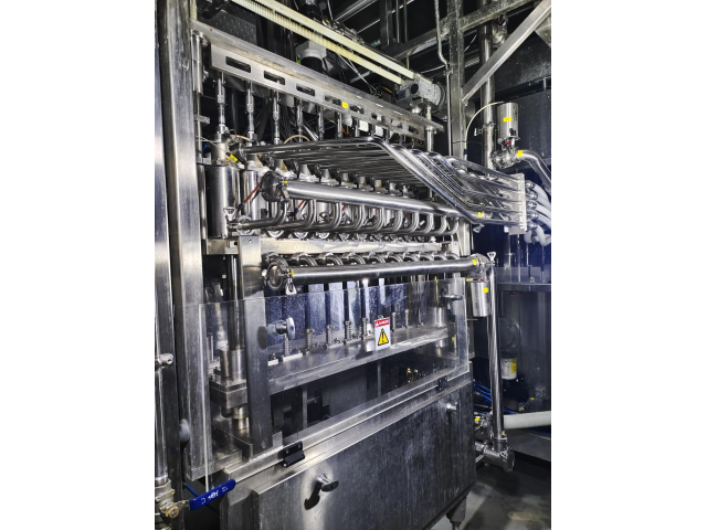 中亞超潔凈灌裝機(jī)